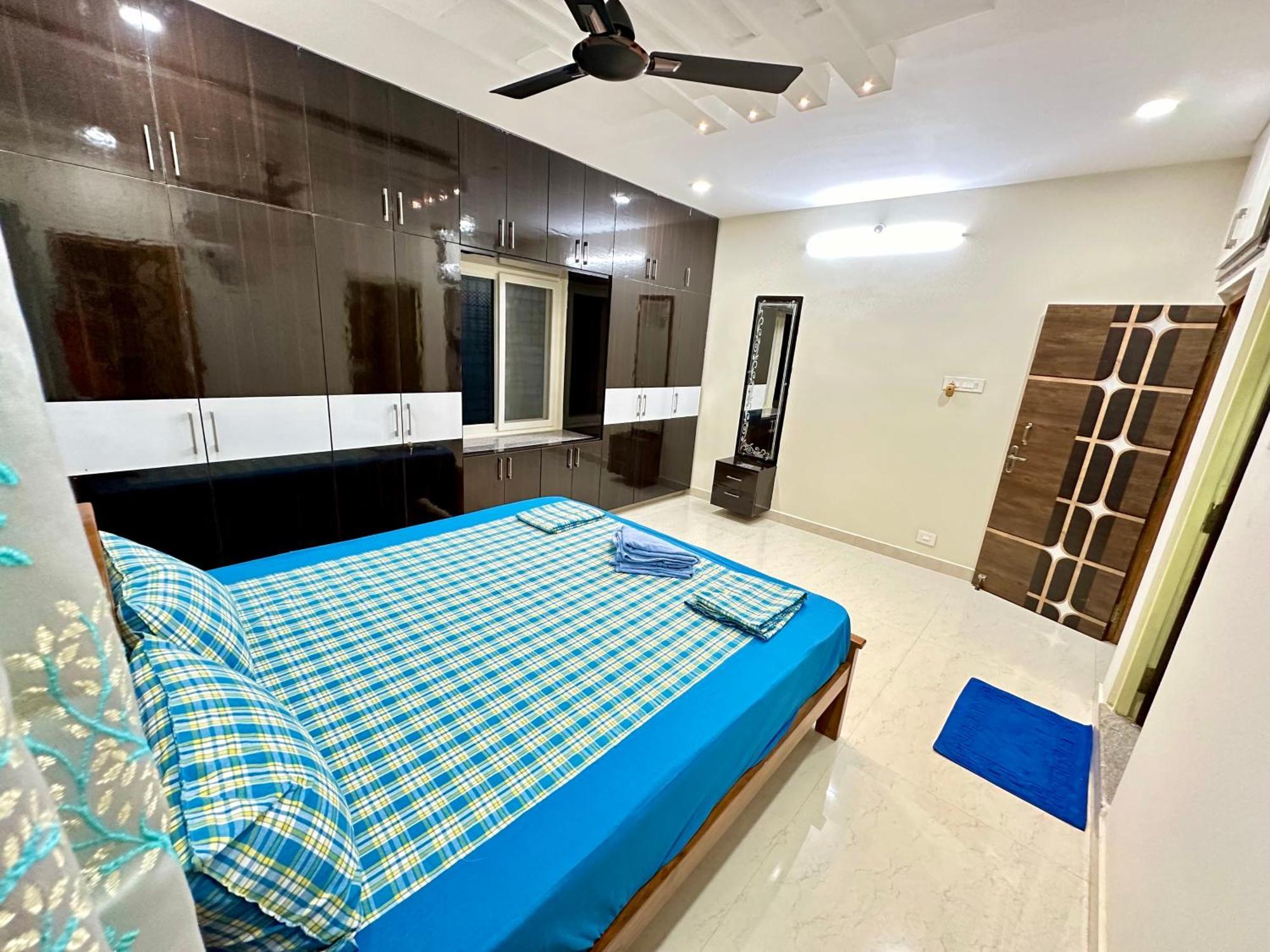 Truelife - 3Bhk Luxury Suites - Ps4 Veg Restaurant, On The Way To Balaji Temple - 2500 Sft Large Signature Apartments - Modular Kitchen - Super Fast Wifi, Smart Tv, 250 Jio Channels - Parking - Easy Access To All Temples - Top Service With Lots Of Lo Tirupati Ngoại thất bức ảnh