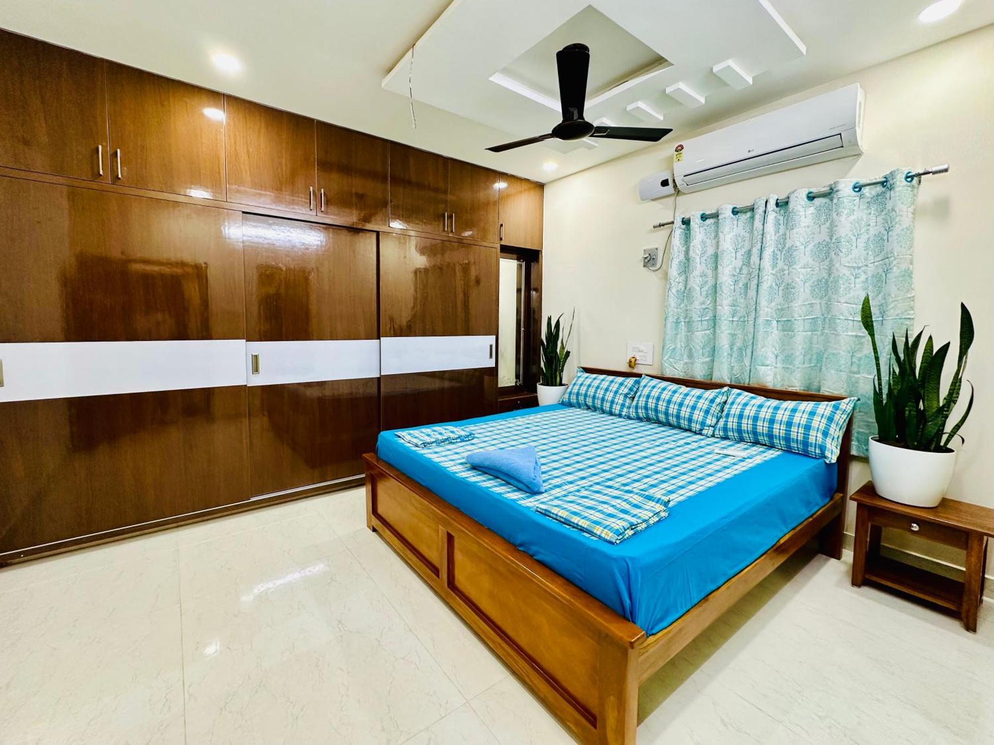 Truelife - 3Bhk Luxury Suites - Ps4 Veg Restaurant, On The Way To Balaji Temple - 2500 Sft Large Signature Apartments - Modular Kitchen - Super Fast Wifi, Smart Tv, 250 Jio Channels - Parking - Easy Access To All Temples - Top Service With Lots Of Lo Tirupati Ngoại thất bức ảnh